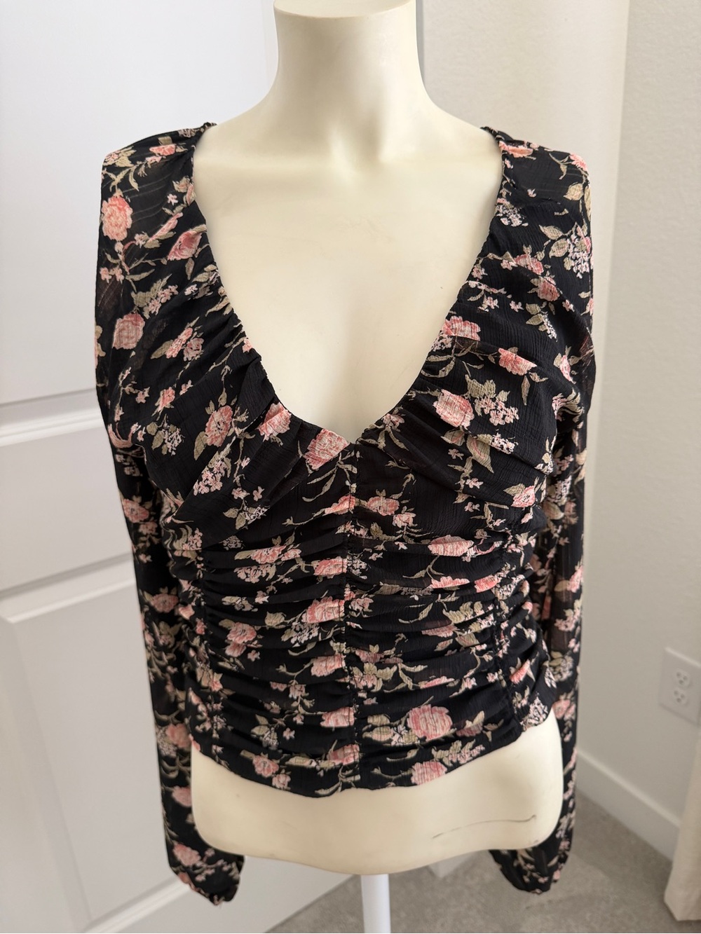 Free People "Final Rose" Ruched Floral Crop Blouse - Picture 2 of 7